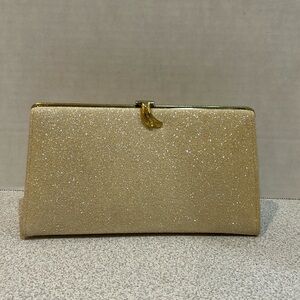 Vintage Clutch beautiful Champagne glittered with wrist chain